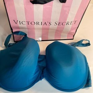 Victoria Secret lined blue t shirt Demi bra 38DDD